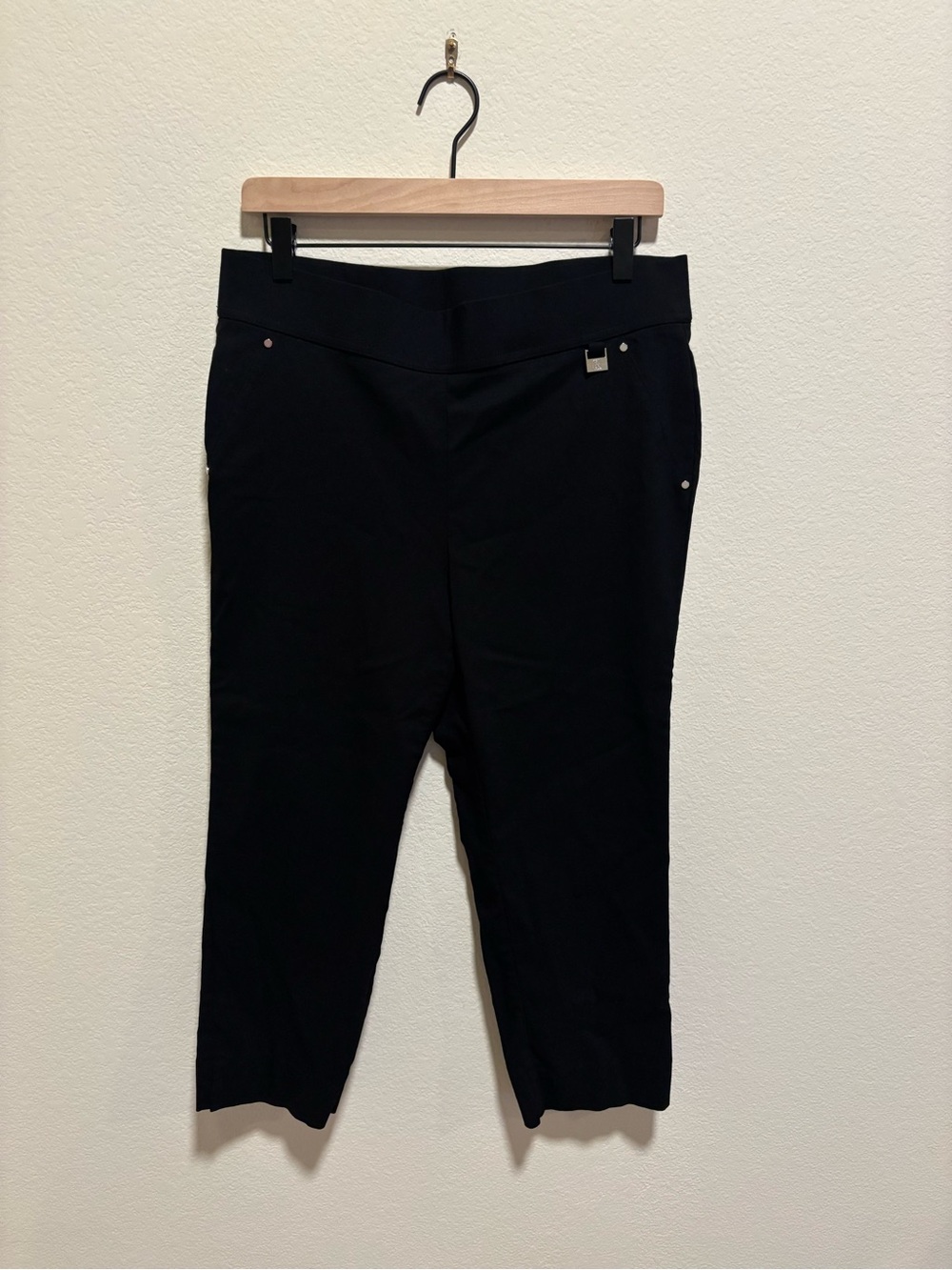 Rafaella Comfort Black Stretch Ponte Pull-On Pants Black / Athletic / Casual